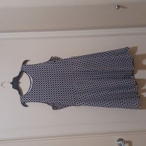 Womens Last Exit size 2x black & white dress comes with black belt